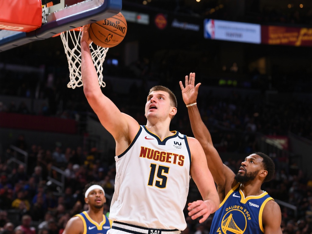 日职联揭幕战：广岛三箭对阵浦和红钻，双方力争首胜！